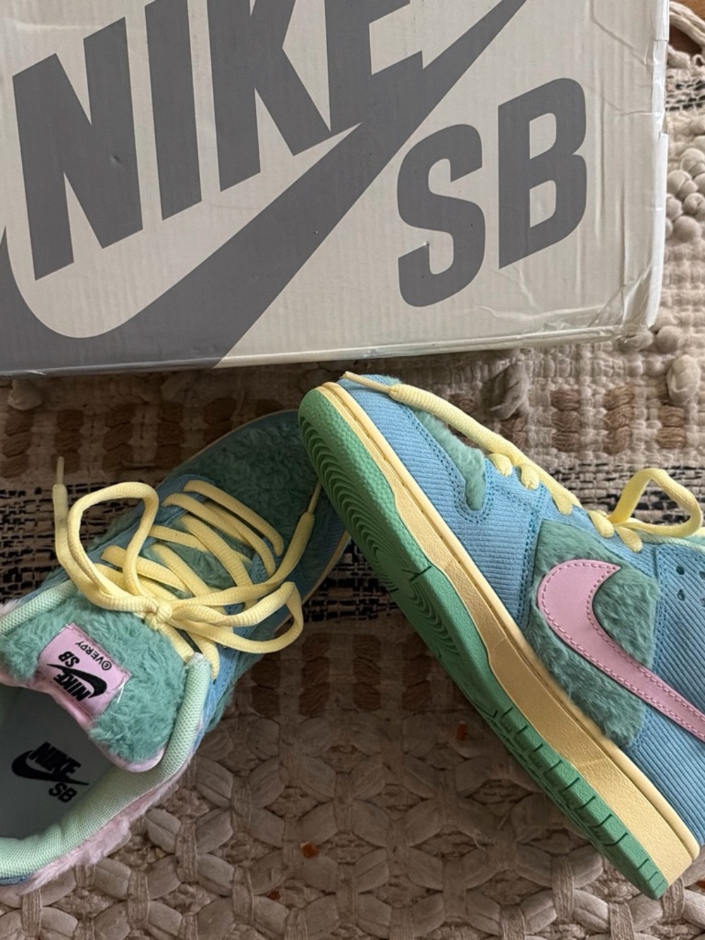 Nike dunk SB VERDY VISTY Colorful Pastel Low Top Sneakers 7.5 M/ 9 women